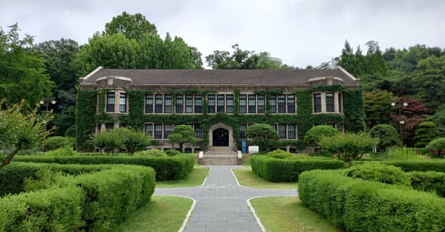 Exploring South Korea Scholarships for International Students